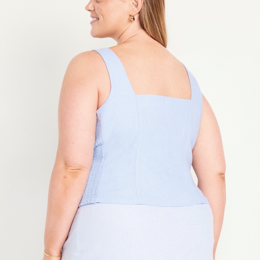 Old Navy Light Blue Button-Front Linen-Blend Vest - Picture 2 of 8